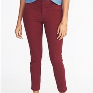 ONE LEFT Capris pixie pants